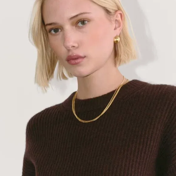 The Cocoon Crew in Wool Cashmere - Picture 5 of 10